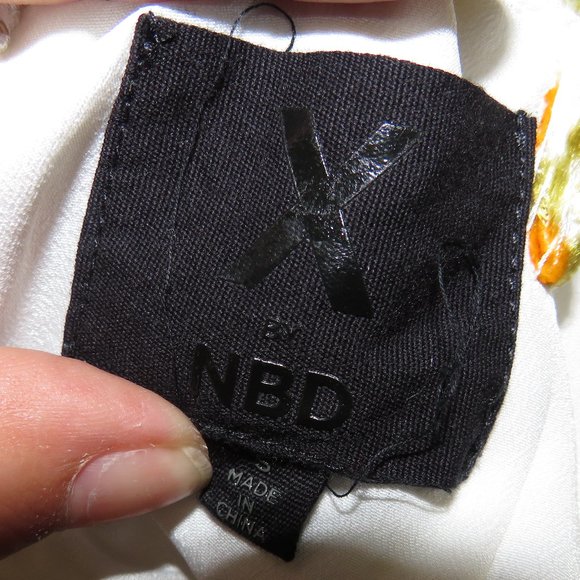 ** SOLD ** X by NBD Floral Boucle-Embroidered Asian-Inspired Mini Dress Size S - Picture 7 of 7